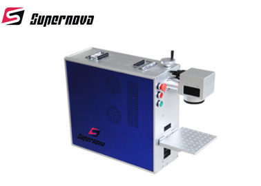 China Máquina portátil 50W de la marca del laser de la fibra para el grabador profundo del grabado proveedor